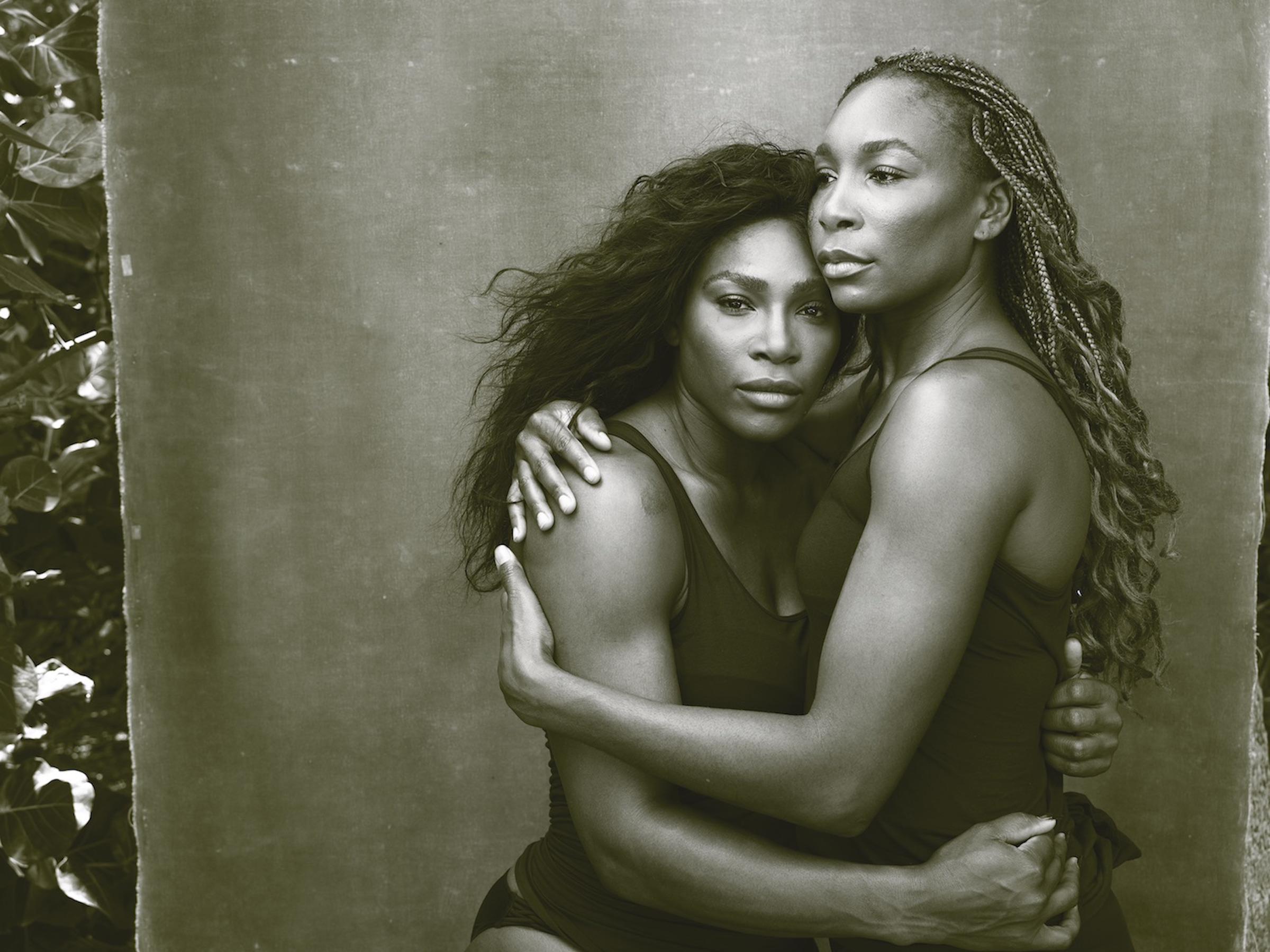© Annie Leibovitz. From WOMEN: New Portraits.