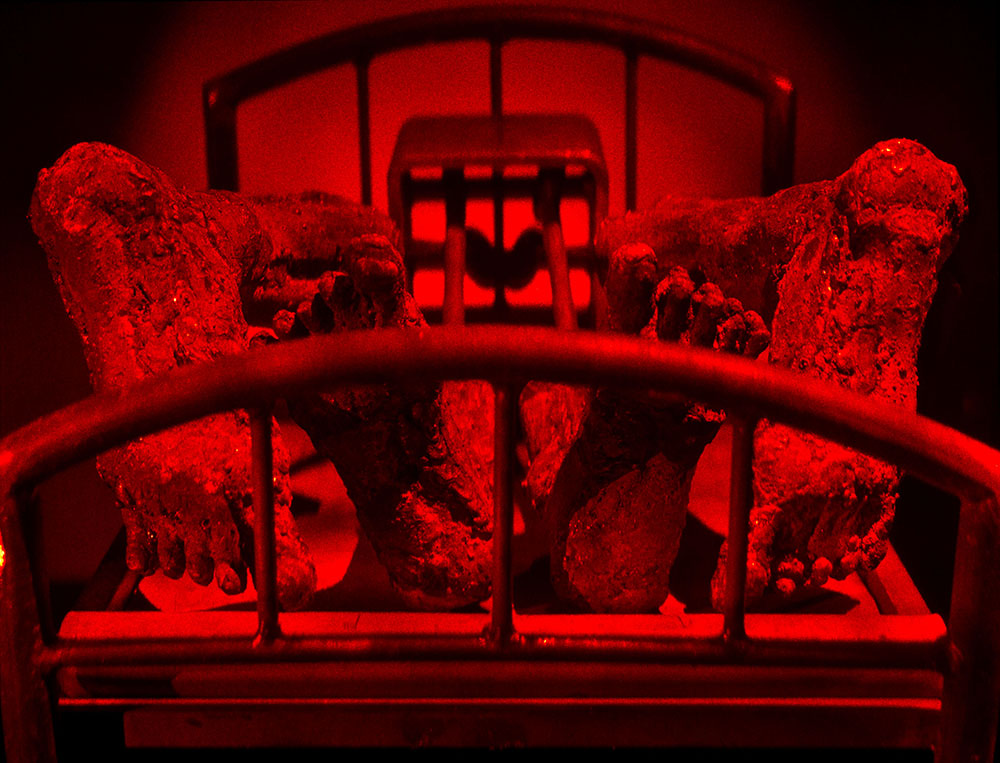 Louise Bourgeois, UNTITLED (detail), 1998-2014, Suite of 8 Holograms, Each about 11 x 14 in 27.9 x 35.6 cm. Photo: Matthew Schreiber, © The Easton Foundation/Licensed by VAGA, NY. 