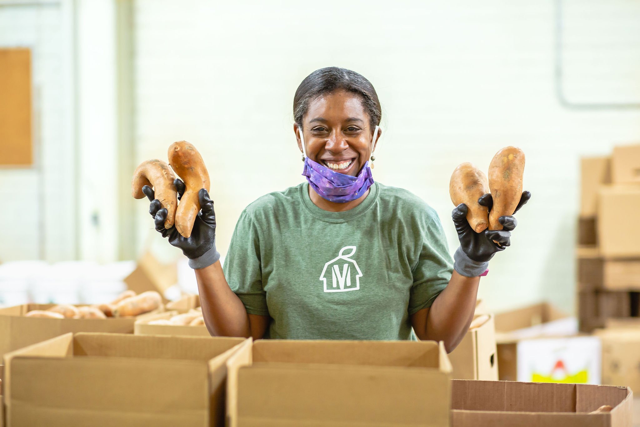 Strengthening communities, one fresh food box at a time