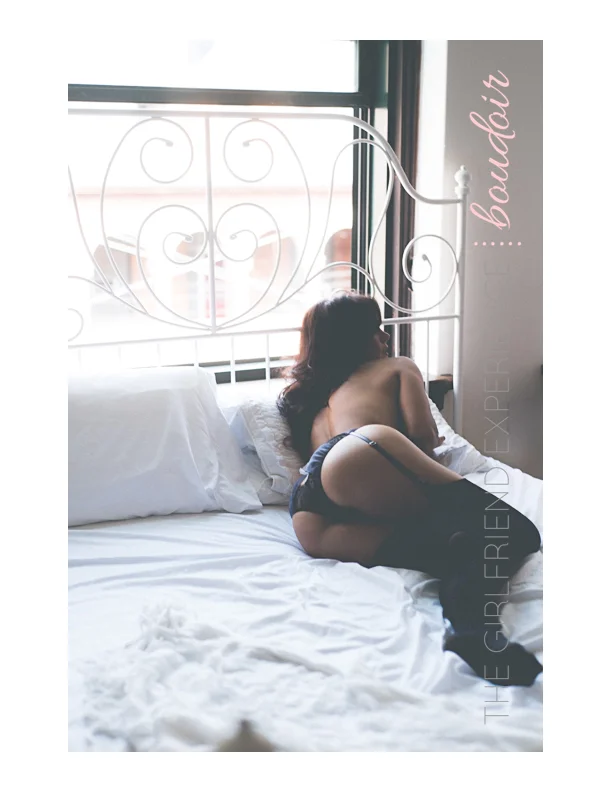 Boudoir Photographer In Pittsburgh, PA