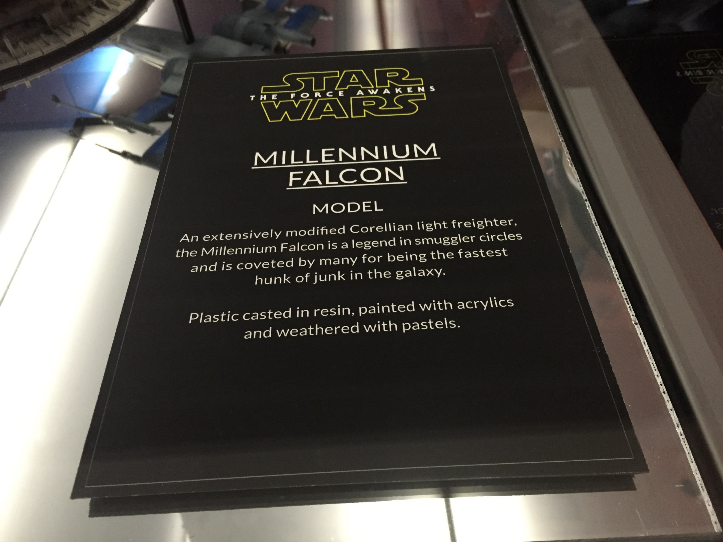 Millenium Falcon Description