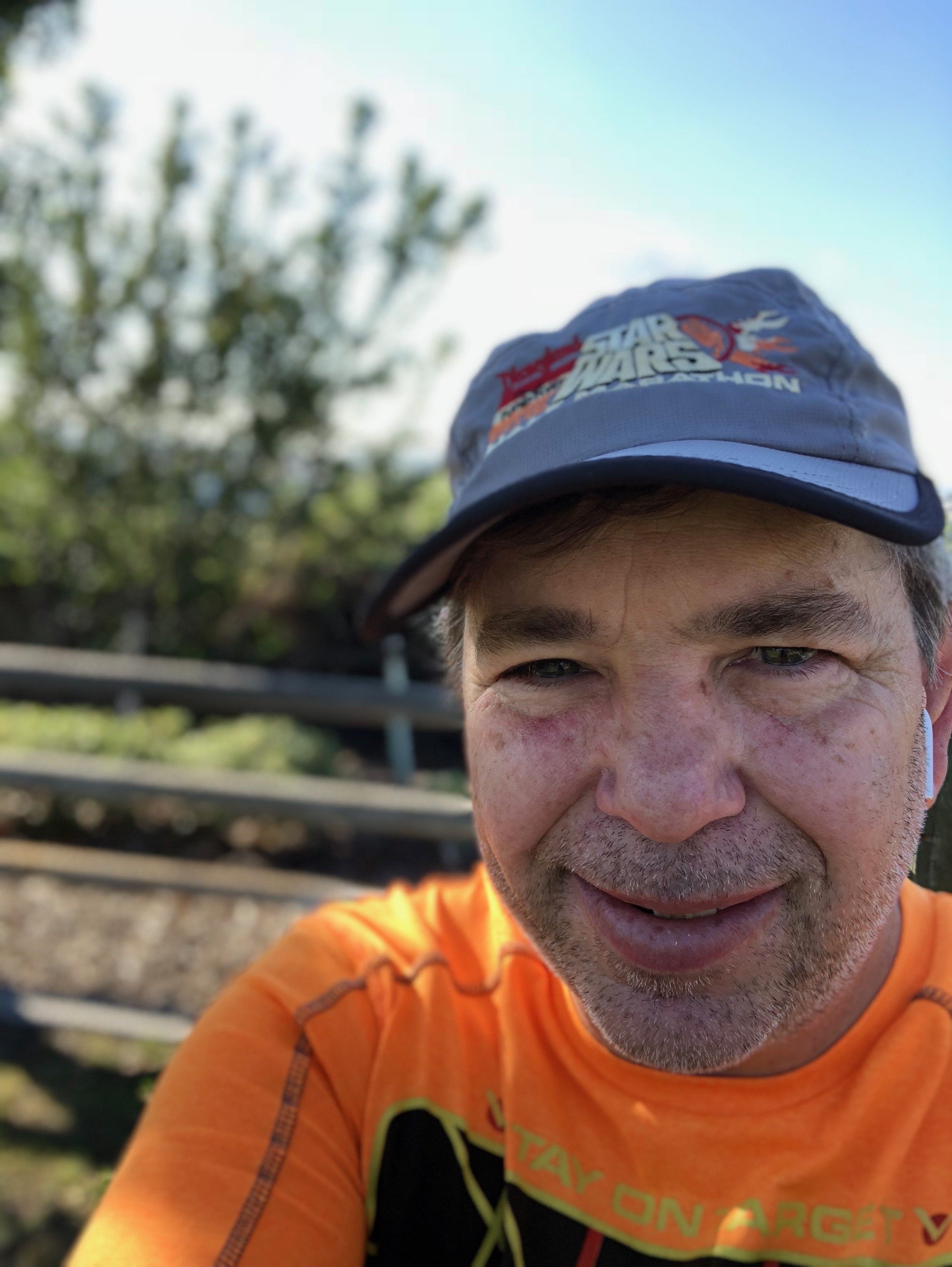 Selfie portrait mode. Note how good it does with the background blur. As they say ... a face for radio.