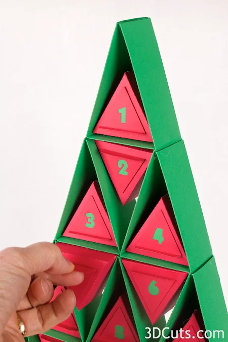 Advent Calendar Tree by Marji Roy of 3dcuts.com, 3D cutting files in .svg, .dxf, and .pdf formats for use with Silhouette and Cricut cutting machines, paper crafting files for Christmas