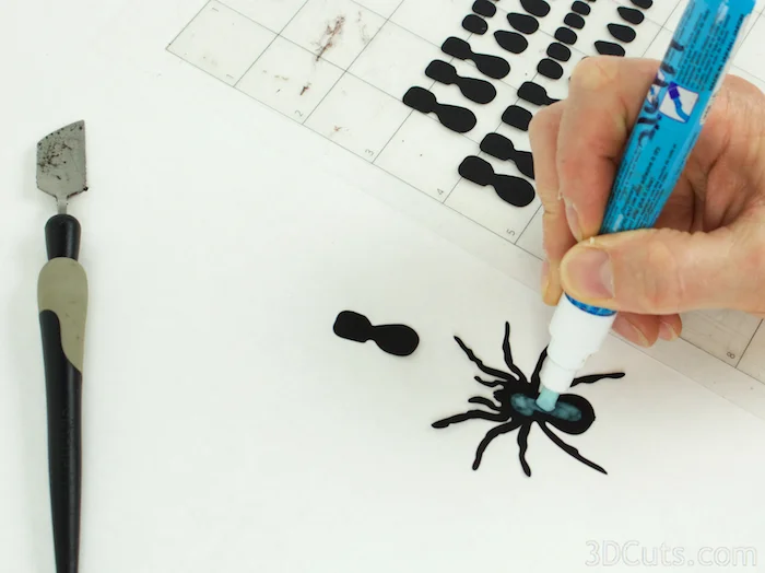 3d Spider Web Shadow Box for Halloween tutorial by 3dCuts.com, Marji Roy, 3D cutting files in .svg, .dxf, and .pdf formats for use with Silhouette and Cricut cutting machines, paper crafting files