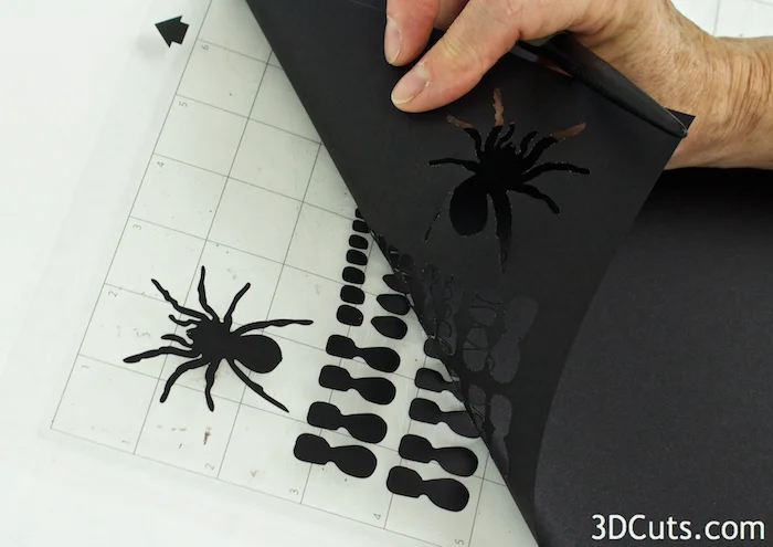 3d Spider Web Shadow Box for Halloween tutorial by 3dCuts.com, Marji Roy, 3D cutting files in .svg, .dxf, and .pdf formats for use with Silhouette and Cricut cutting machines, paper crafting files
