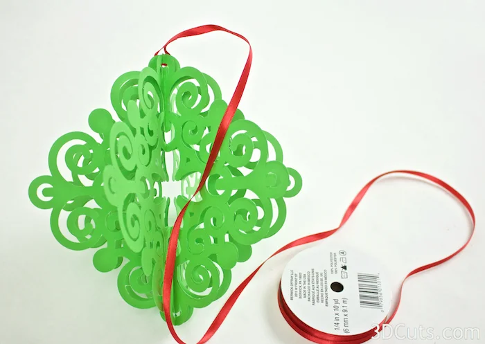 3d SnowStars Christmas Ornaments by 3dCuts.com, Marji Roy designs 3D cutting files in .svg, .dxf, and .pdf formats for use with Silhouette and Cricut cutting machines, paper crafting files