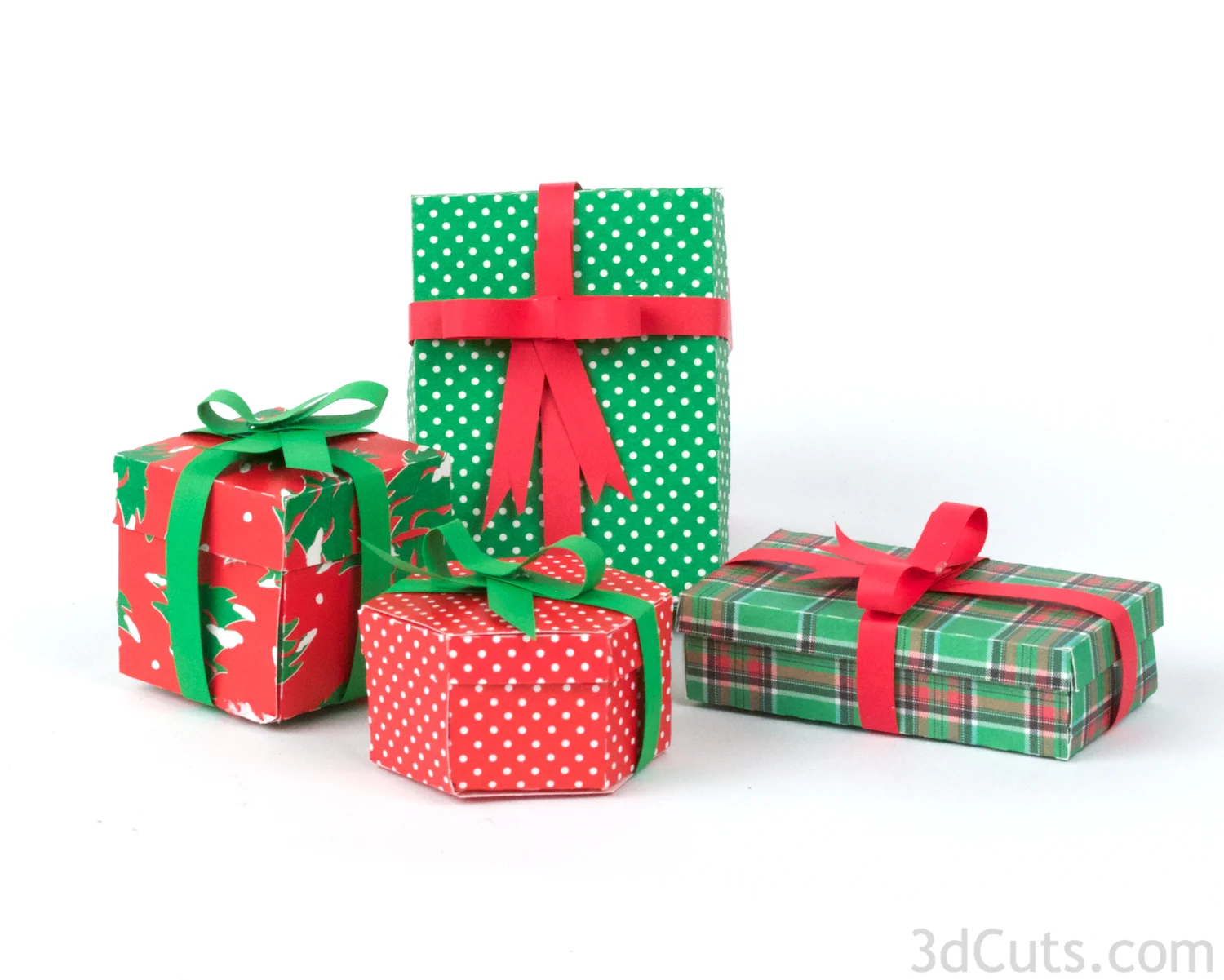 3d Presents for Santa's Sleigh by 3dCuts.com, Marji Roy designs 3D cutting files in .svg, .dxf, and .pdf formats for use with Silhouette and Cricut cutting machines, paper crafting files