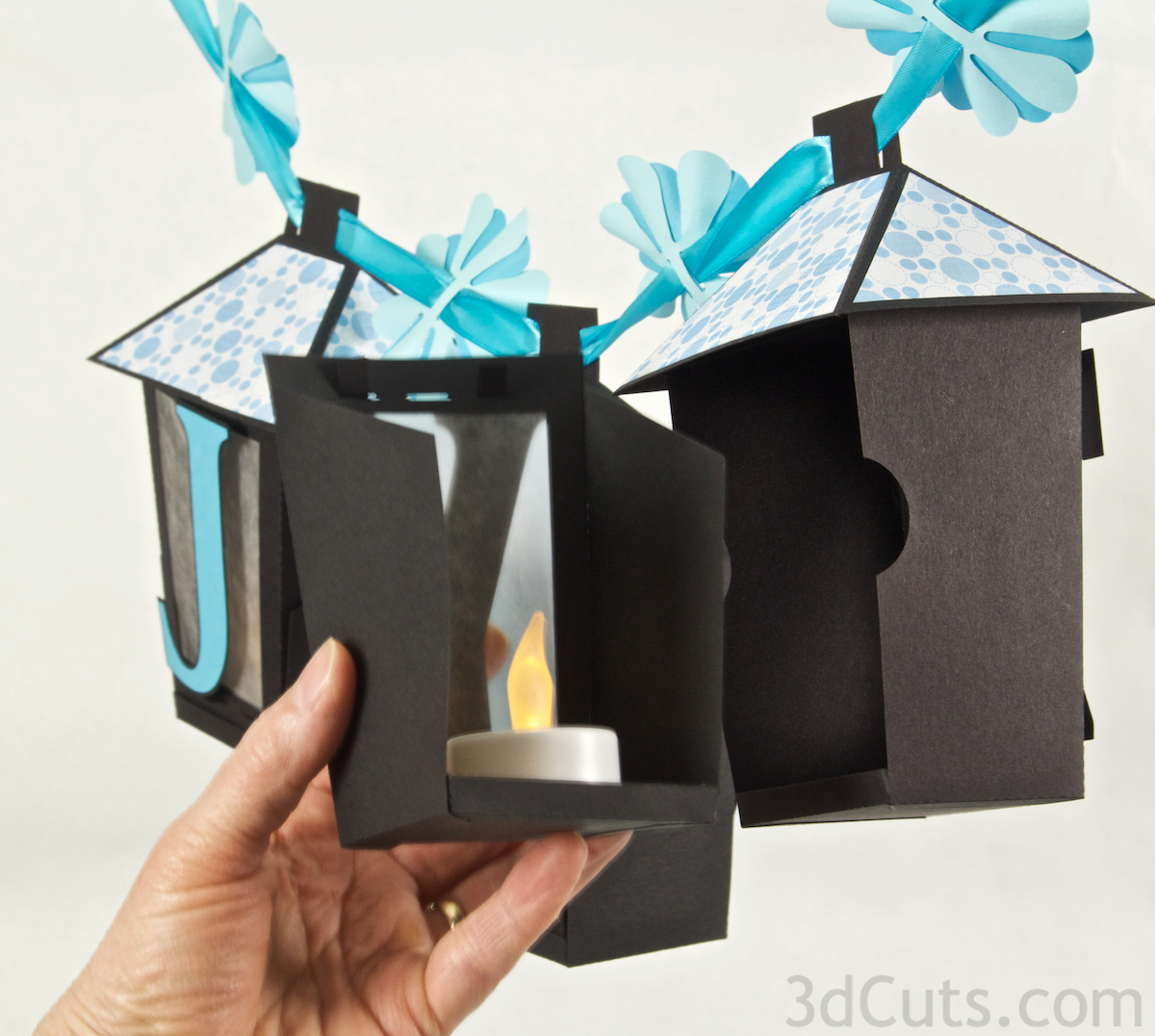Lantern Banner by 3dcuts Zoe 2.jpg