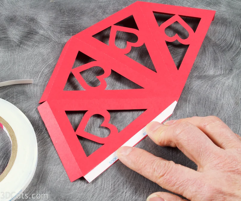 3d Valentine Tower cutting files in SVG, pdf, png, and dxf formats. Designed by Marji Roy of 3dcuts.com for Silhouette, Cricut and other cutting machines