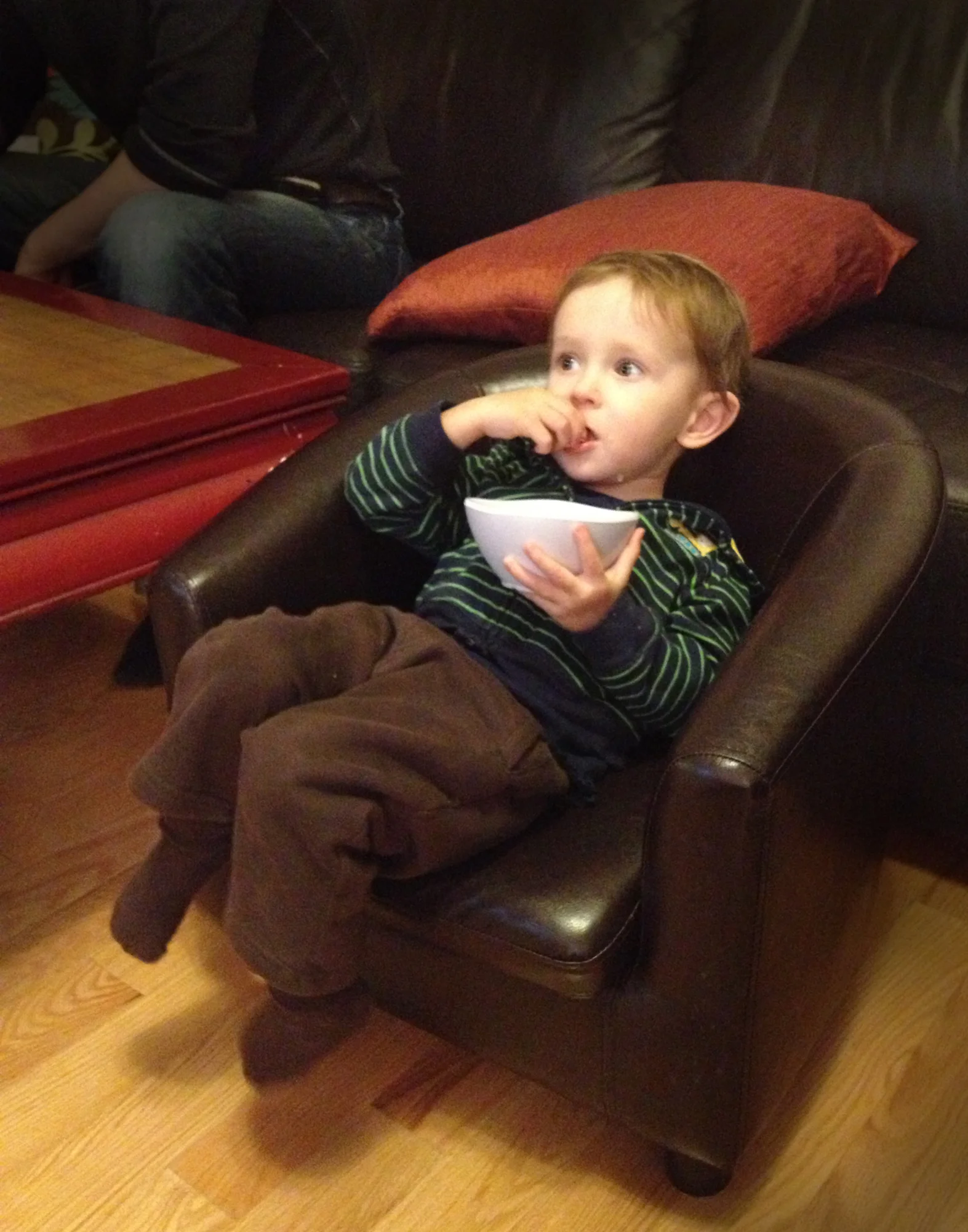 Eating popcorn like a boss