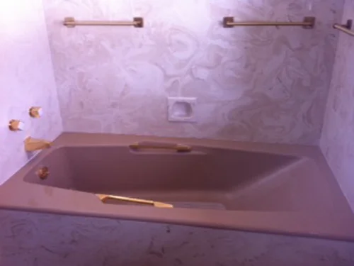 ensuite before 2.jpg