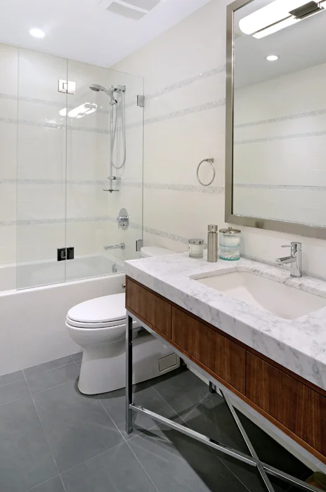 guest bath.jpg
