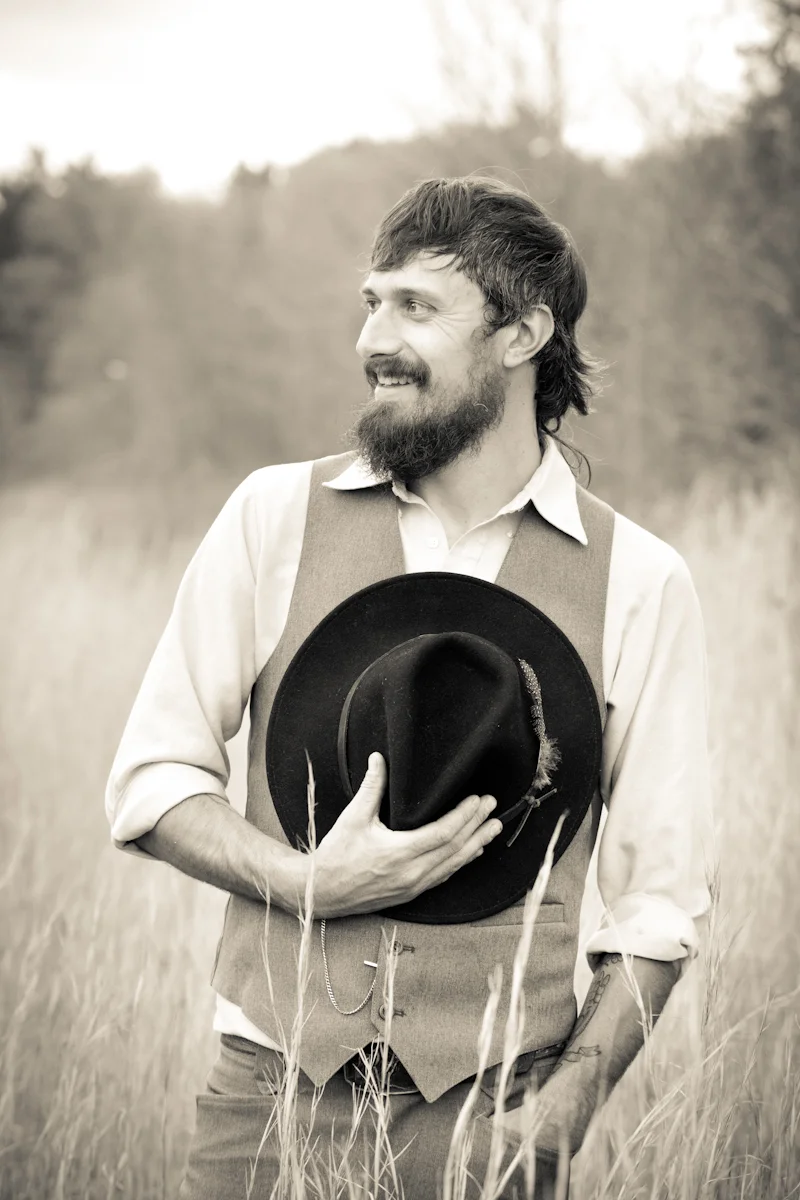 Jennifer Callahan Photography (Elizabeth and Jed Session)-3-3.jpg