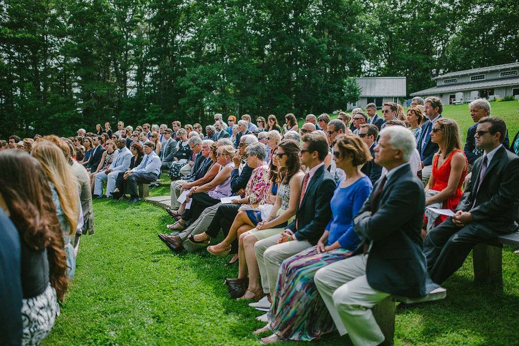 5 reasons to have an unplugged ceremony