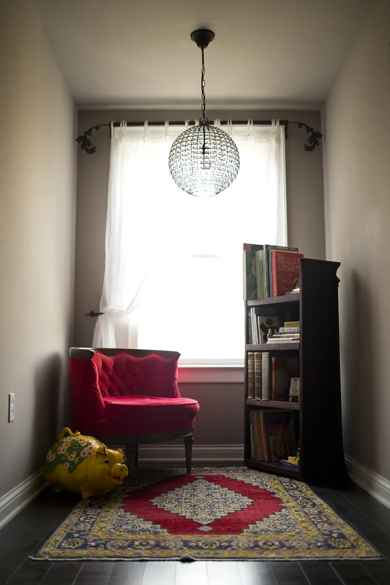 This is one of my favorite little nooks in my house!