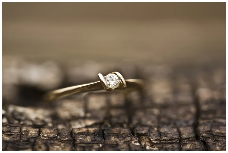 Simple and elegant (plus I love gold)