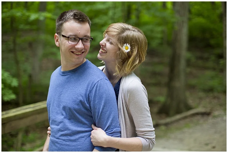 Highbanks Engagment Raining0017.jpg