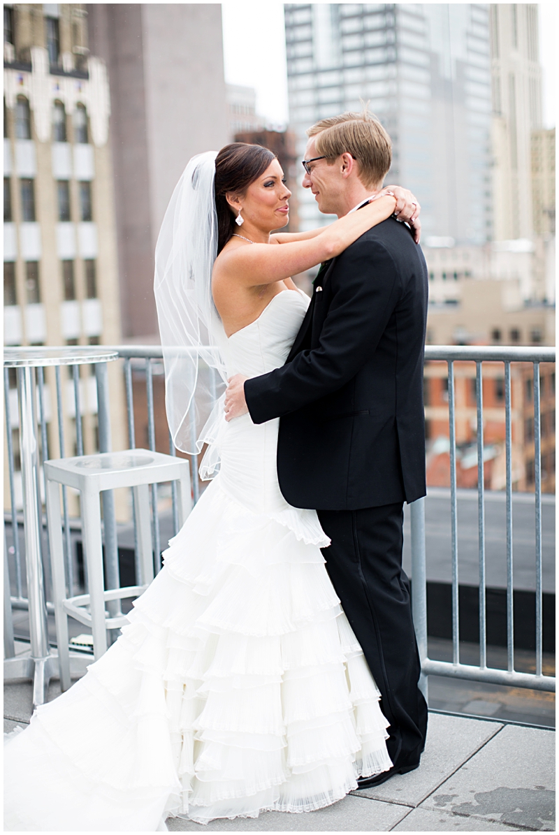 The Vault Fun Columbus Wedding018.jpg