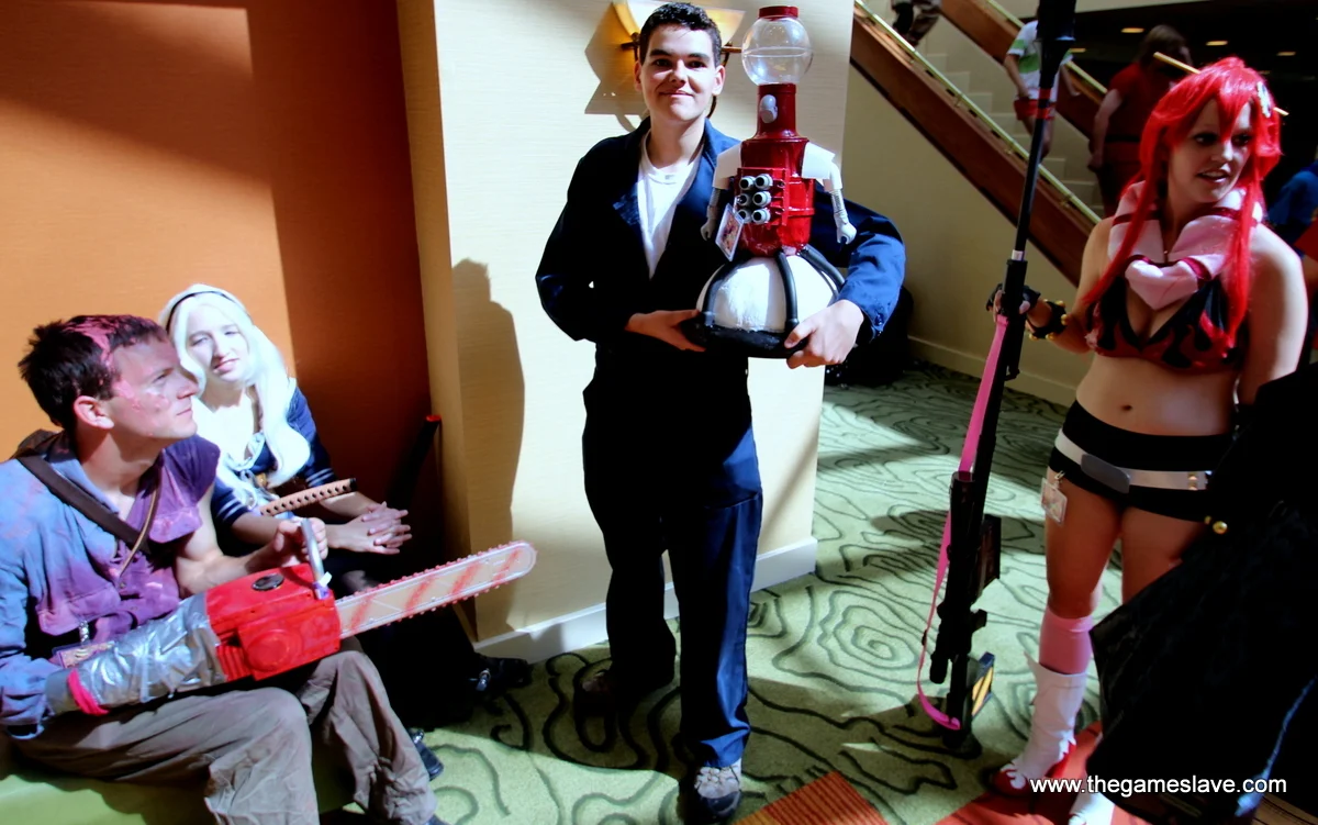 Joel Robinson and Tom Servo from MST3K