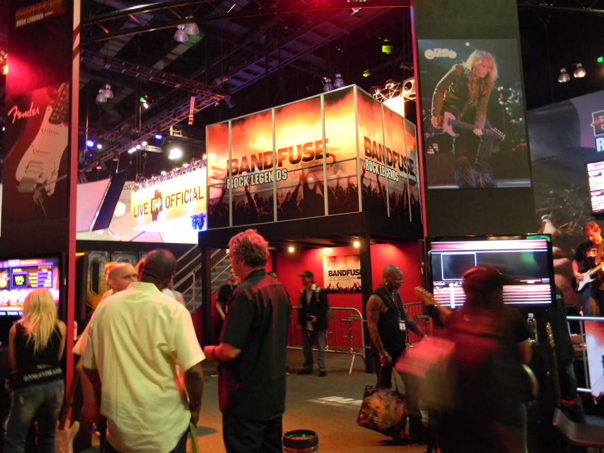 e3-2012-2996.jpg