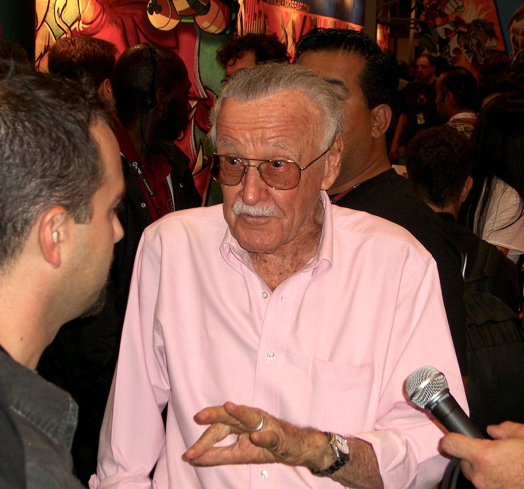 Lee promoting Stan Lee's Kids Universe at the 2011 New York Comic Con - Attribution: Luigi Novi