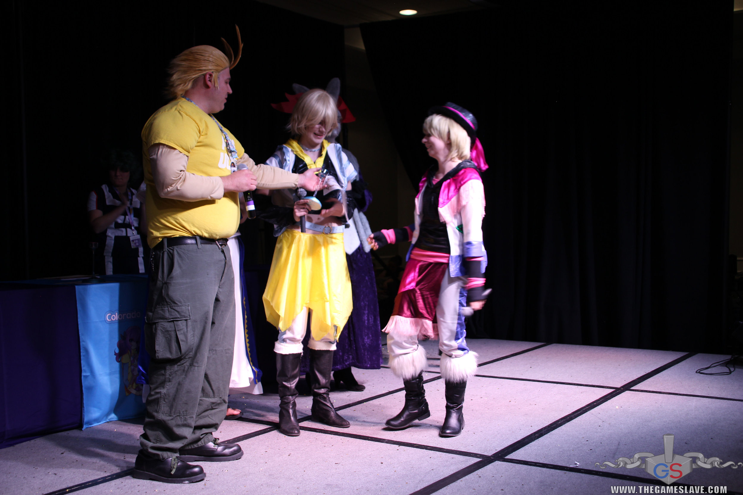 COAF 2019 Costume Contest-350.jpg