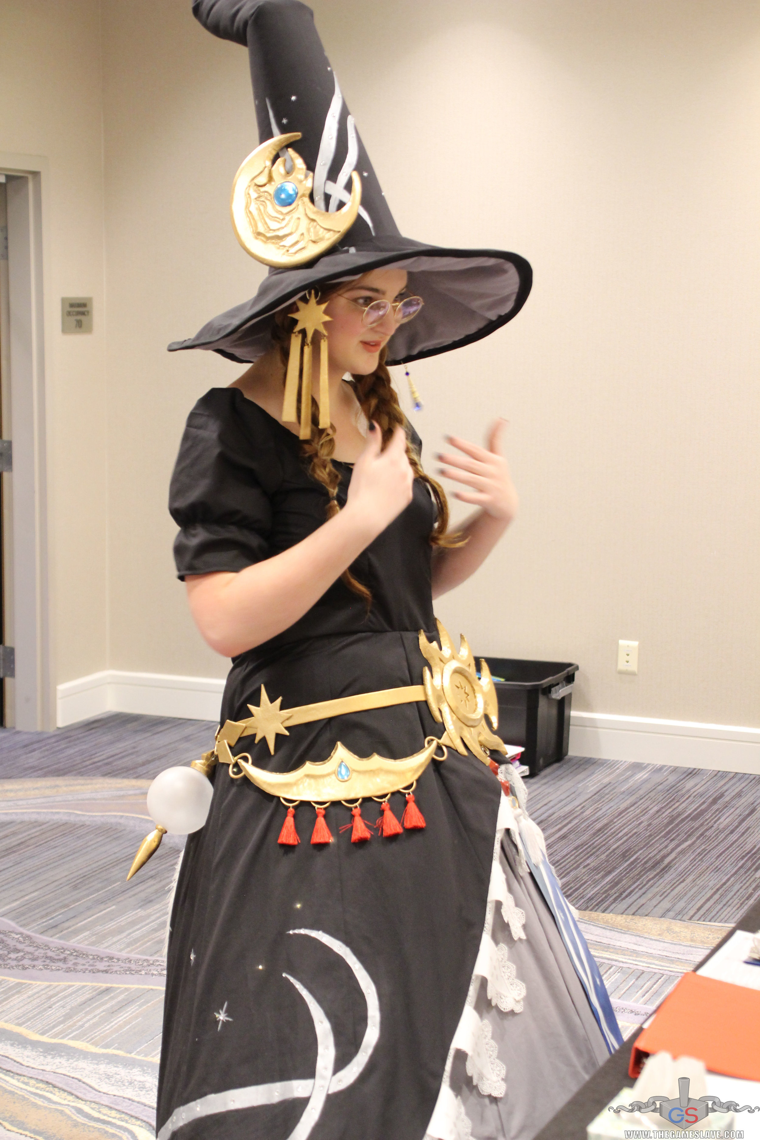 COAF 2019 Costume Judging-64.jpg