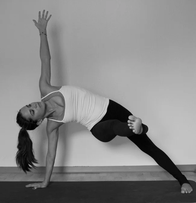 The mystery pose that hurts like a mo