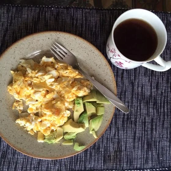 Typical breakfast - 4 eggs, half an avocado, tea .
