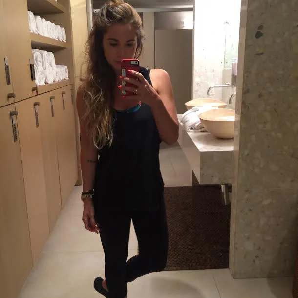 Wearing: Zobha mesh side panel pants c/o ( similar ), Onzie top c/o, Onzie bra c/o