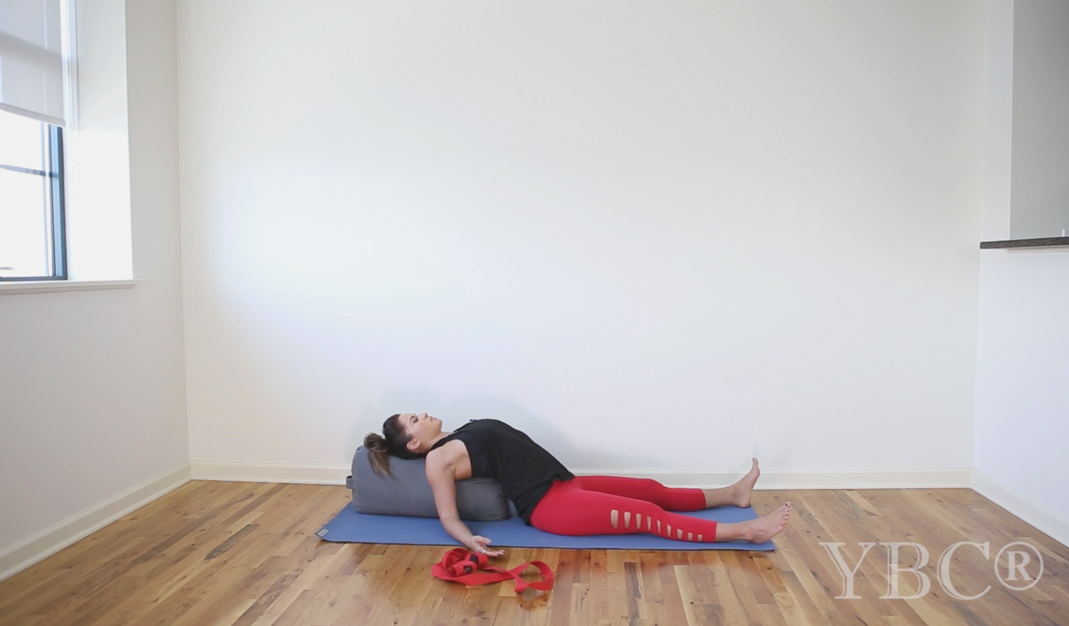 30 Minute Gentle Yoga  Tight Arms & Legs — YOGABYCANDACE