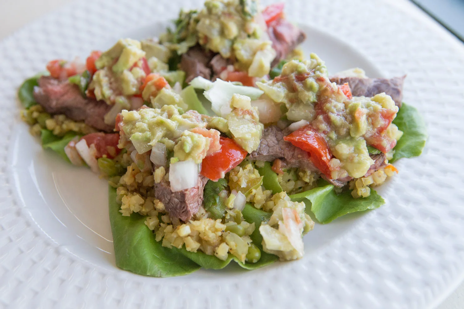 Steak lettuce tacos