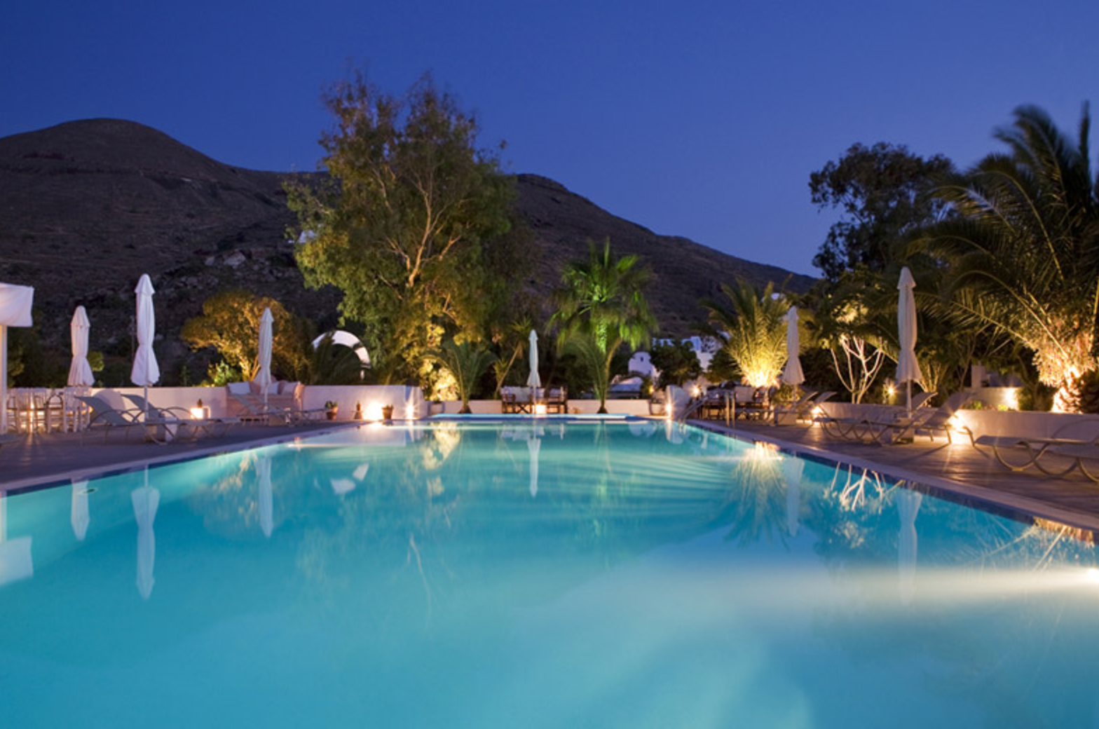 Hotel Pool