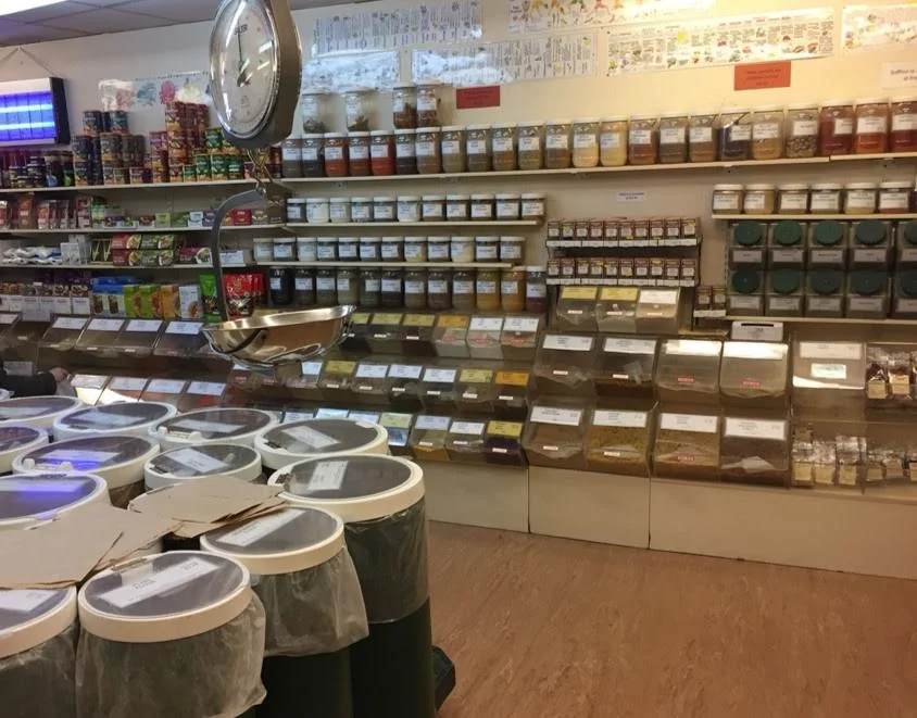Shopping the bulk section