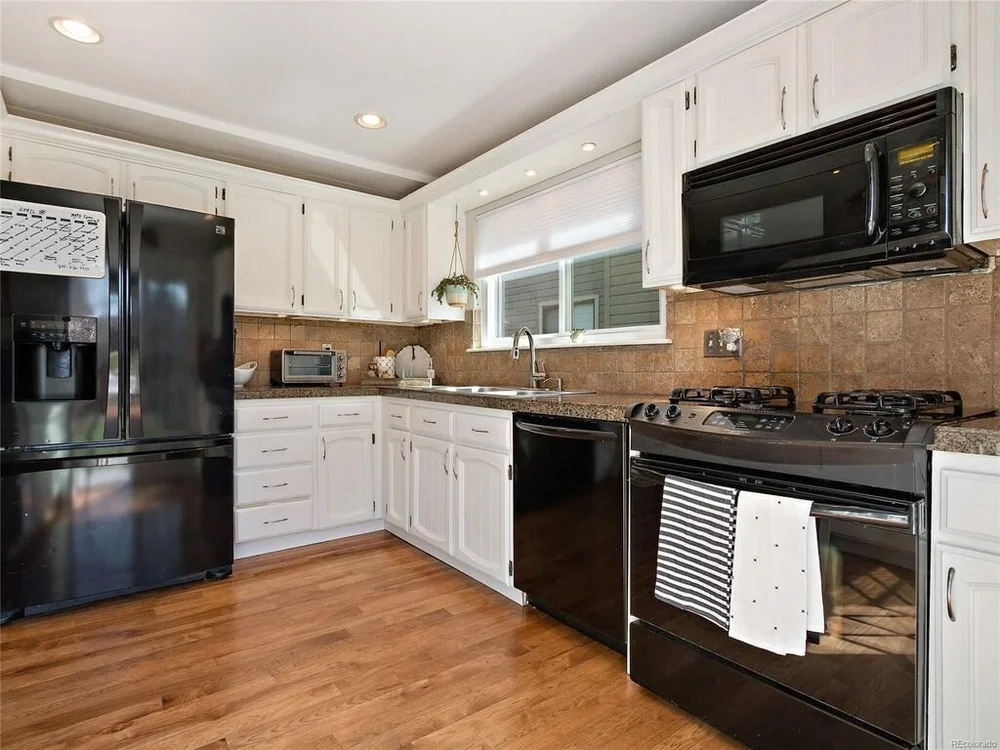 Before Kitchen Renovation