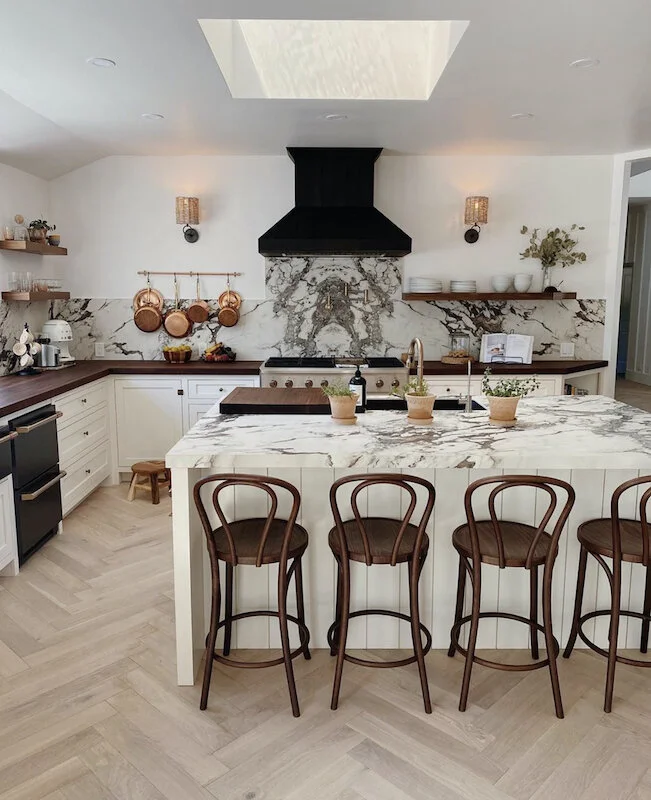SKYLIGHT!!! From floor to ceiling, this kitchen is stunning. Definitely check out Ashley Petrone’s IG for the before photo!
