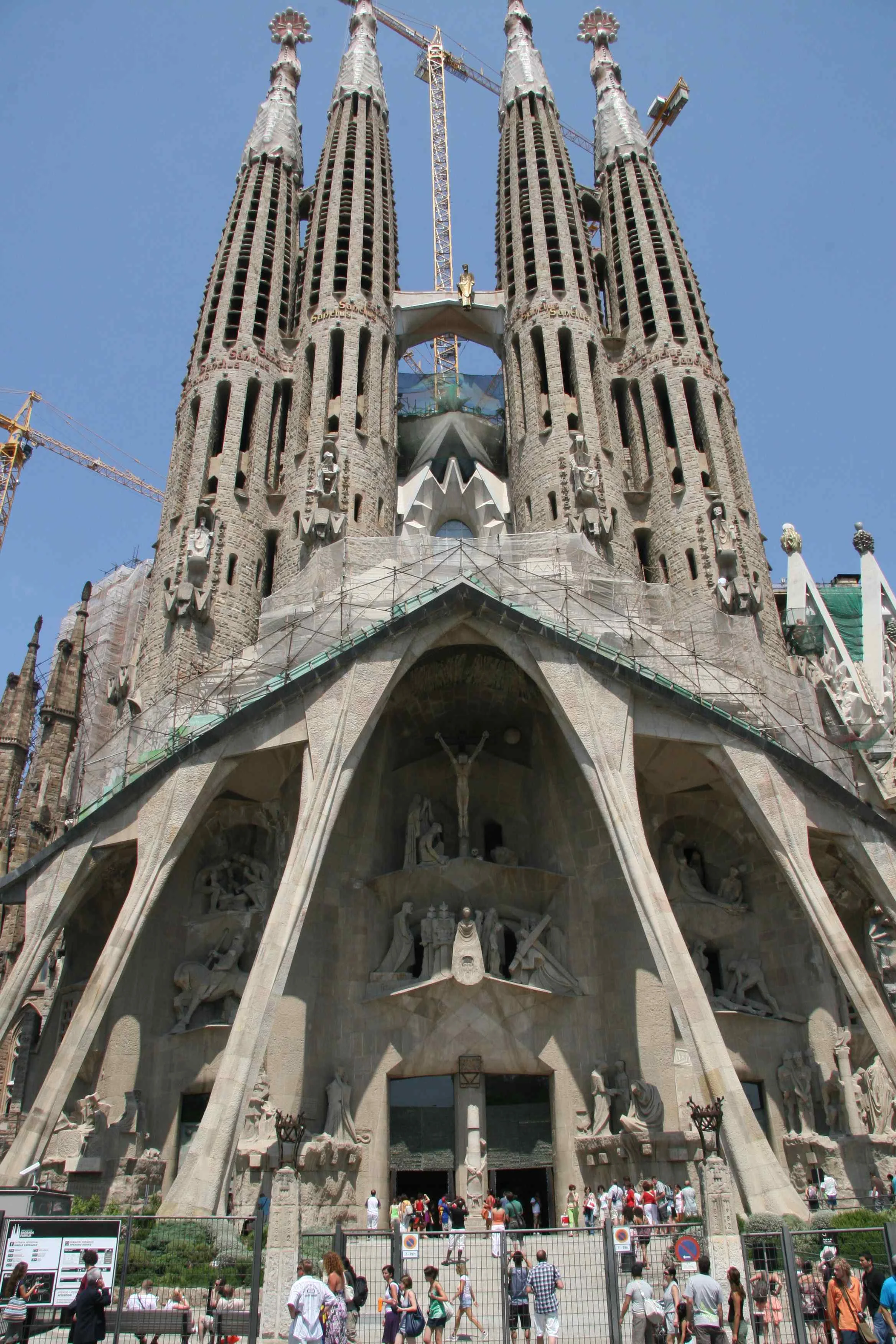 Segrada Familia.jpg