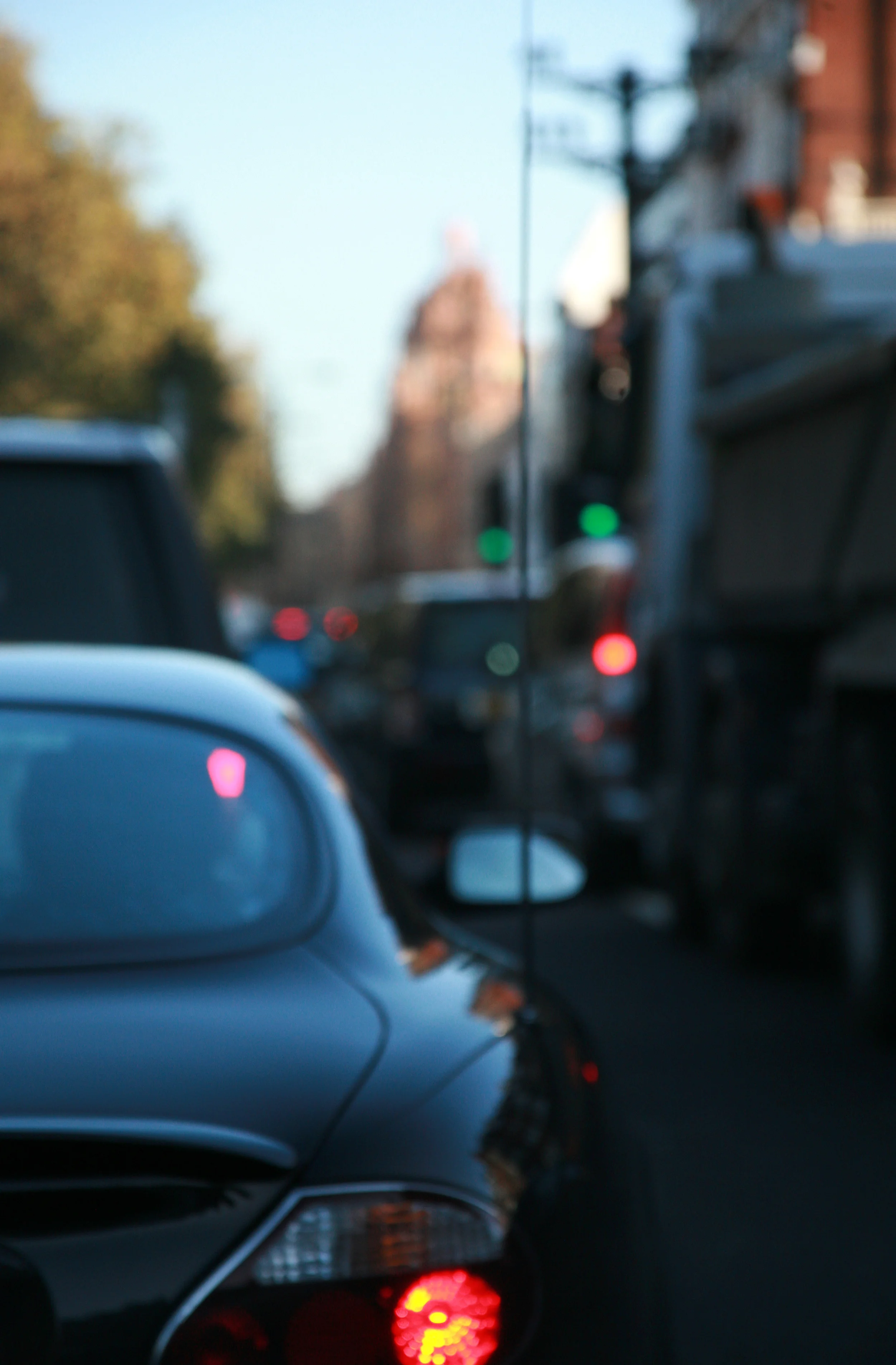 Brompton Rd, SW3 looking towards Harrods.jpg
