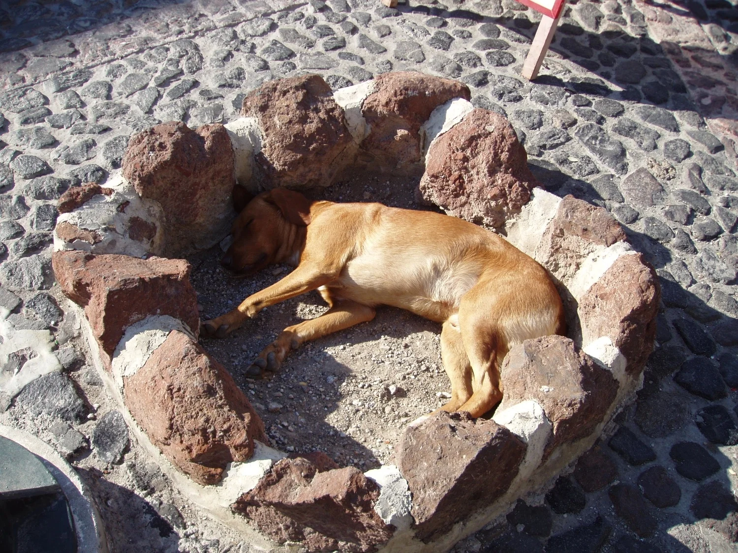 Santorini-4.jpg