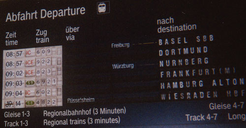 Univers, Frankfurt Airport, where I first fell in love.