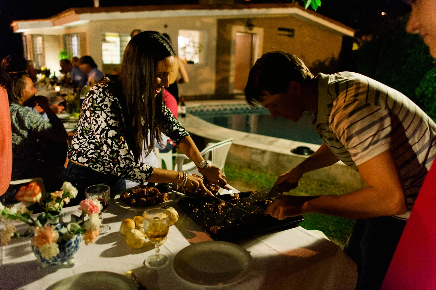 111 Asado Carla y Midas.jpg