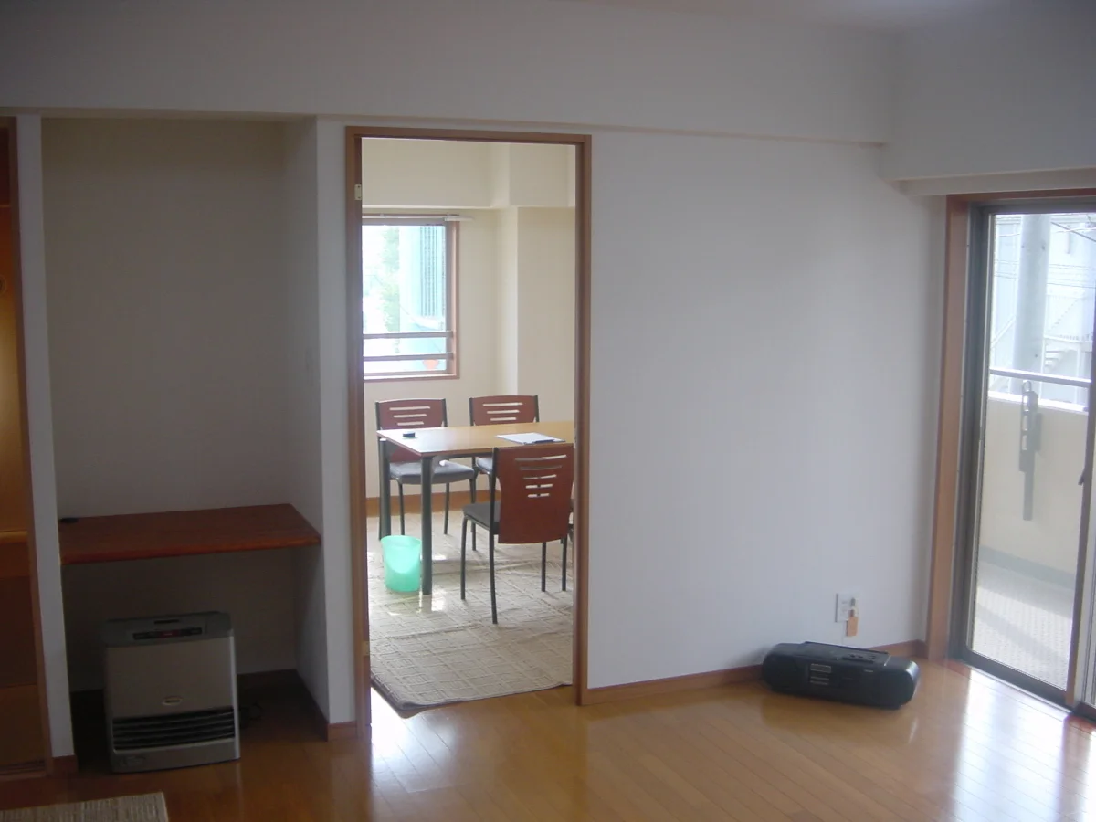 kids room plus pc space.jpg