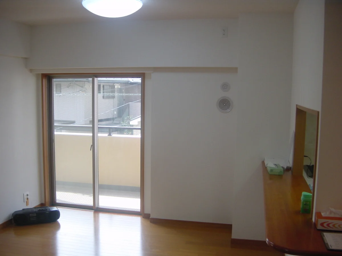 living room2.jpg
