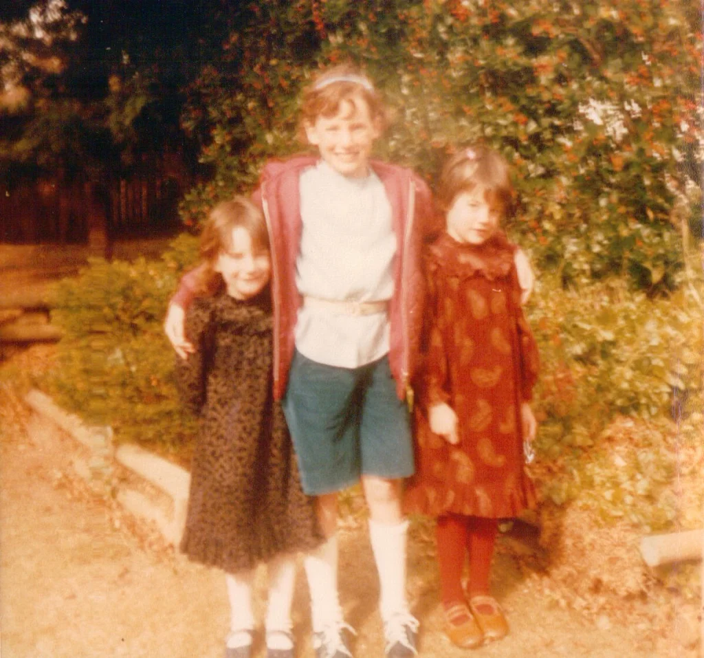 thumb_Tina and Tony Family 1984-monica,claire&carmel_1024.jpg