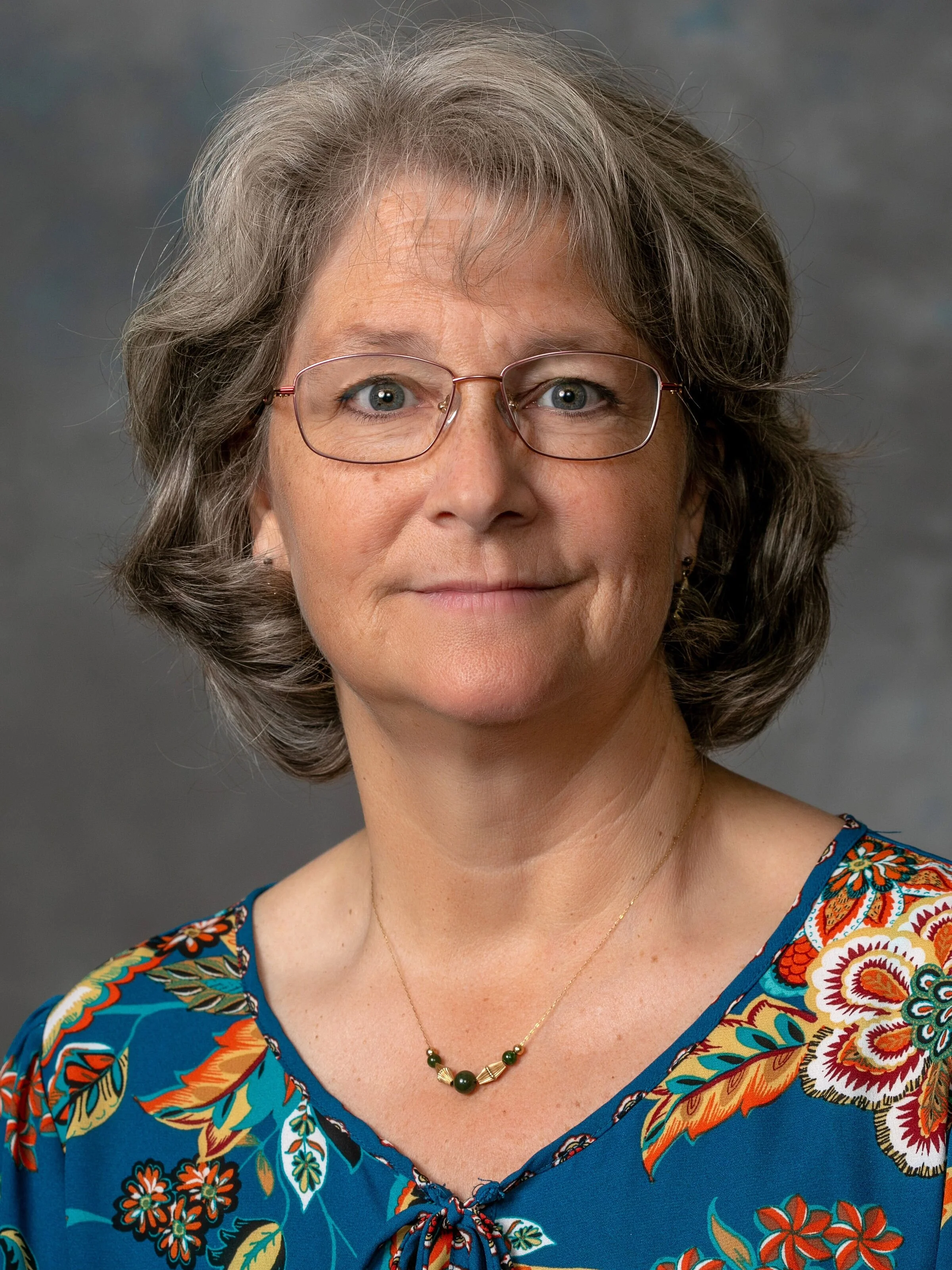 Dawn Geiger, Applied Theology, History, Literature, Thesis. Read More