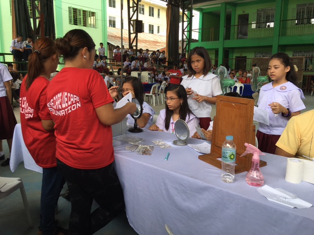 Where the people line up to get their glasses once they receive their prescription. Over 40,000 pairs of glasses were donated to this mission alone!