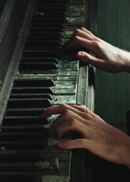 11576-Old-Piano.jpg
