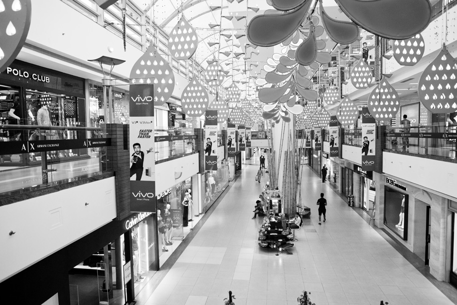 Opening in most large cities, fancy shopping areas are places to escape the heat and enjoy clean, air conditioned shopping without the hassle of markets.