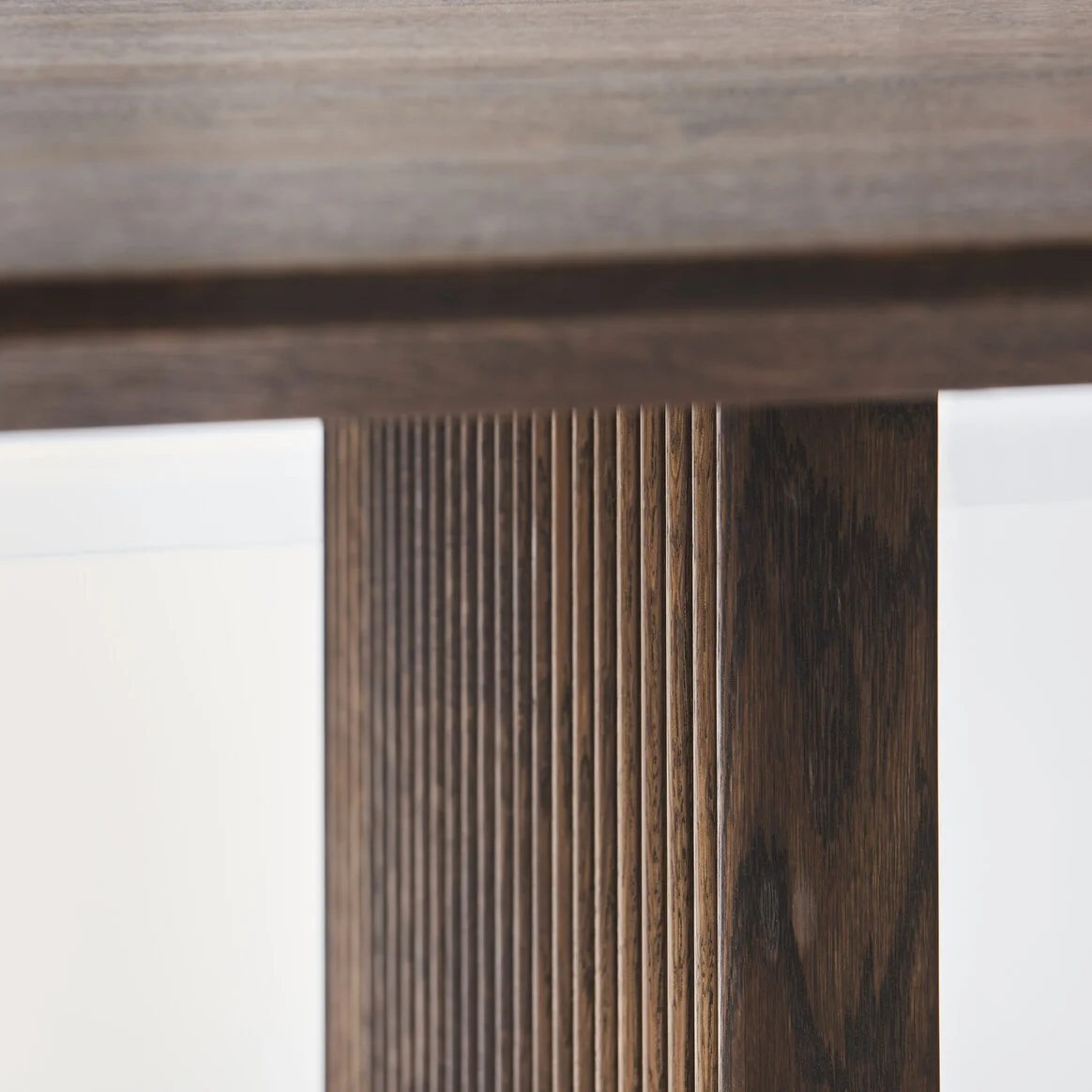 TEN TABLE_B105xL270_smoked oak_LB13.jpg