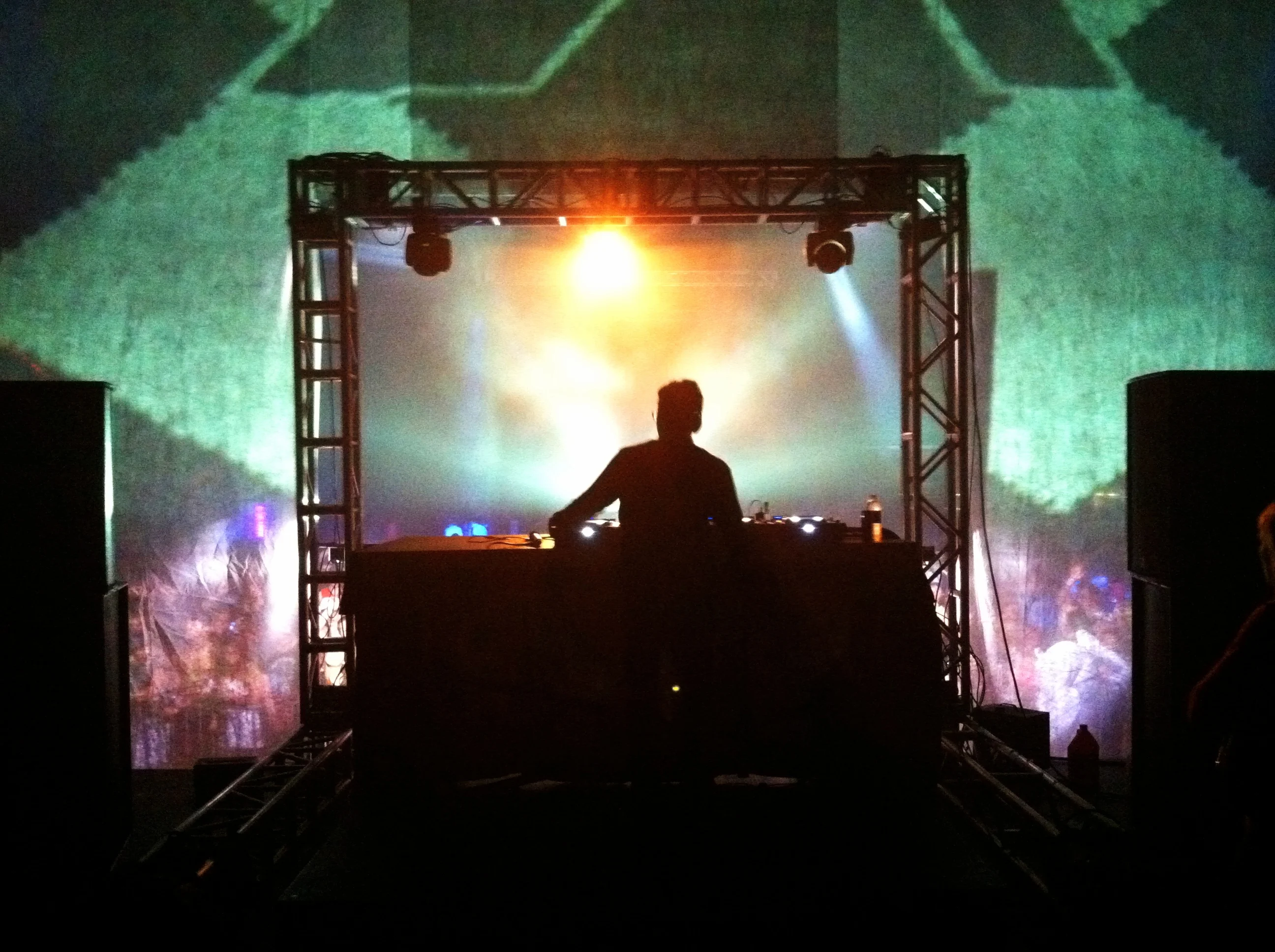 Stuff Your Face With Bass - White Massive